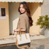 Fashionable and Simple Shoulder Bag